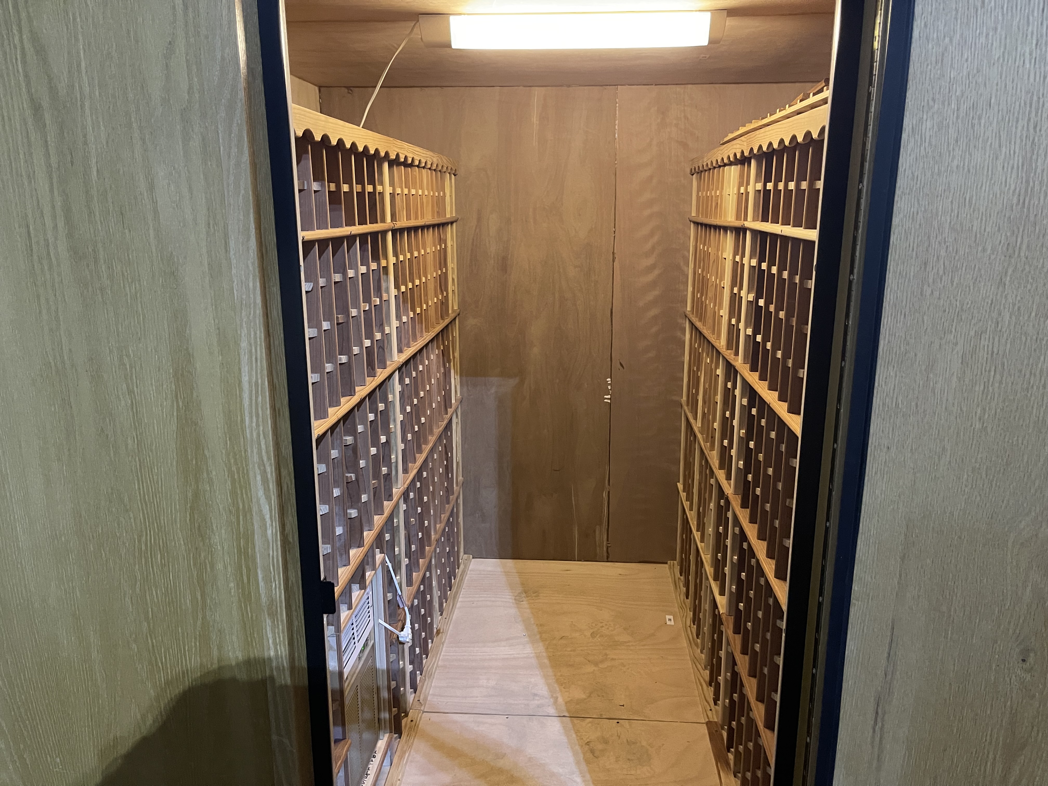 British Phone Booth Commercial Liquidation Auction